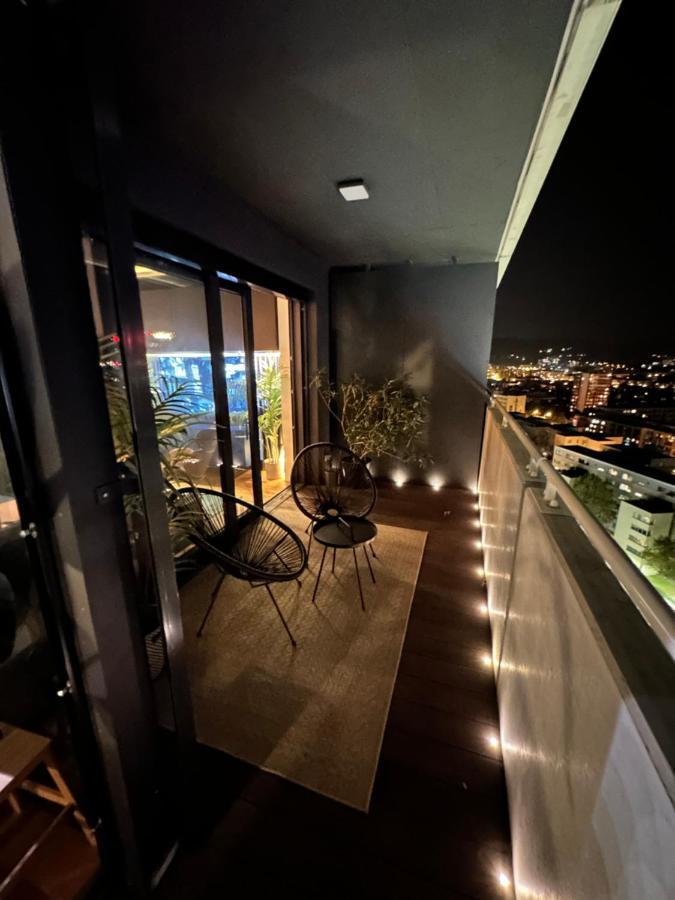 Skyline Elegance With Free Parking Apartment Bratislava Ngoại thất bức ảnh